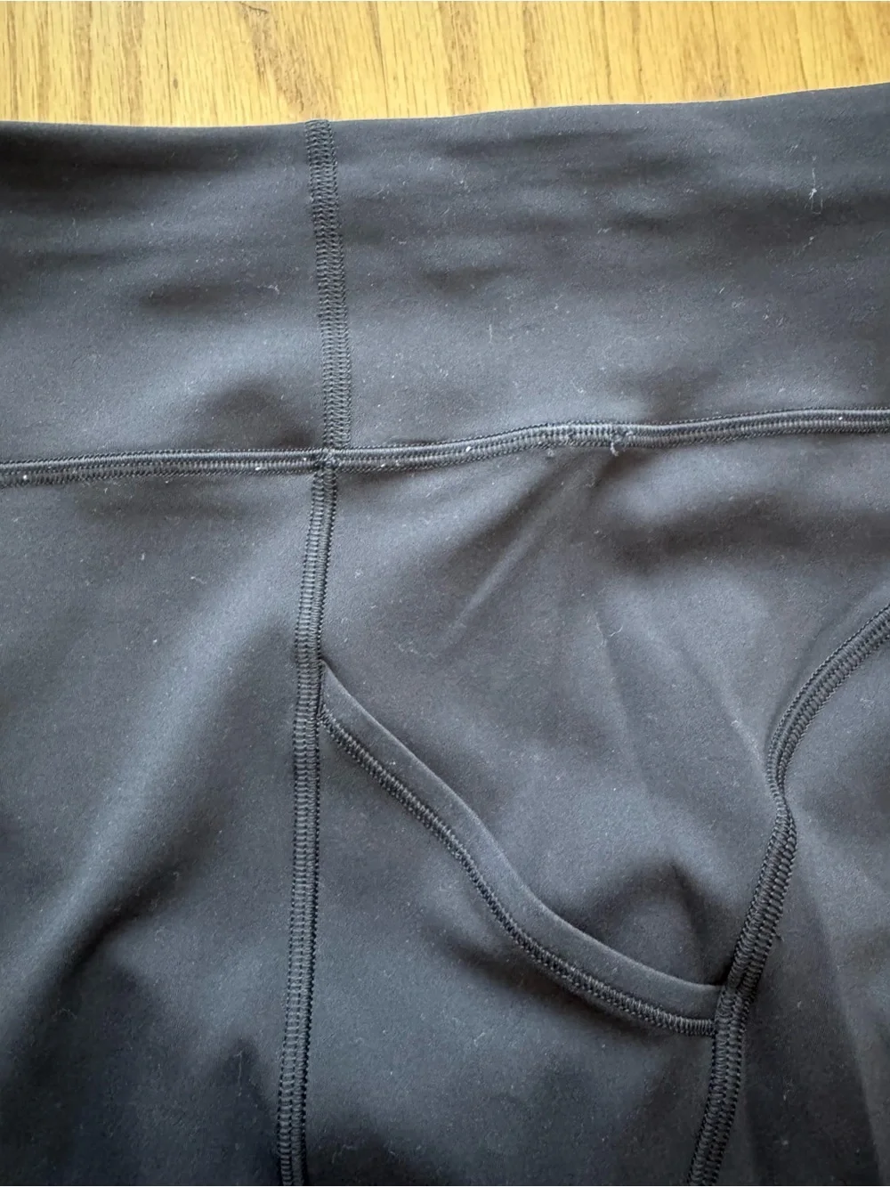 lululemon athletica sleek black